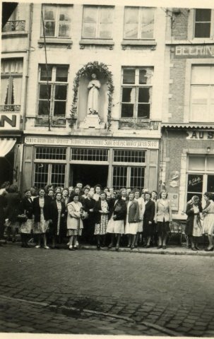 Groepsfoto aan Joannes Berchmans